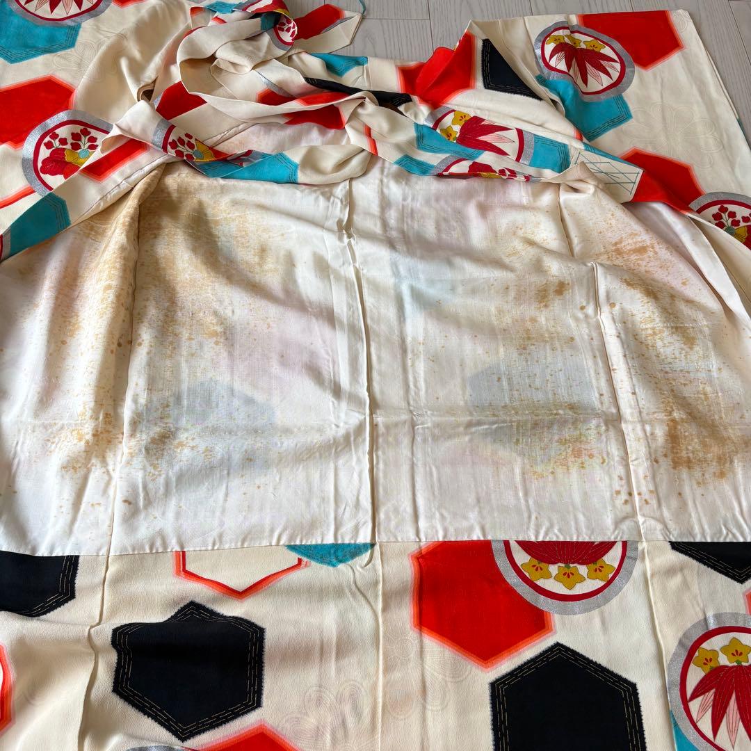 アンティーク着物　七五三 とてもオシャレな柄　7歳　リメイク