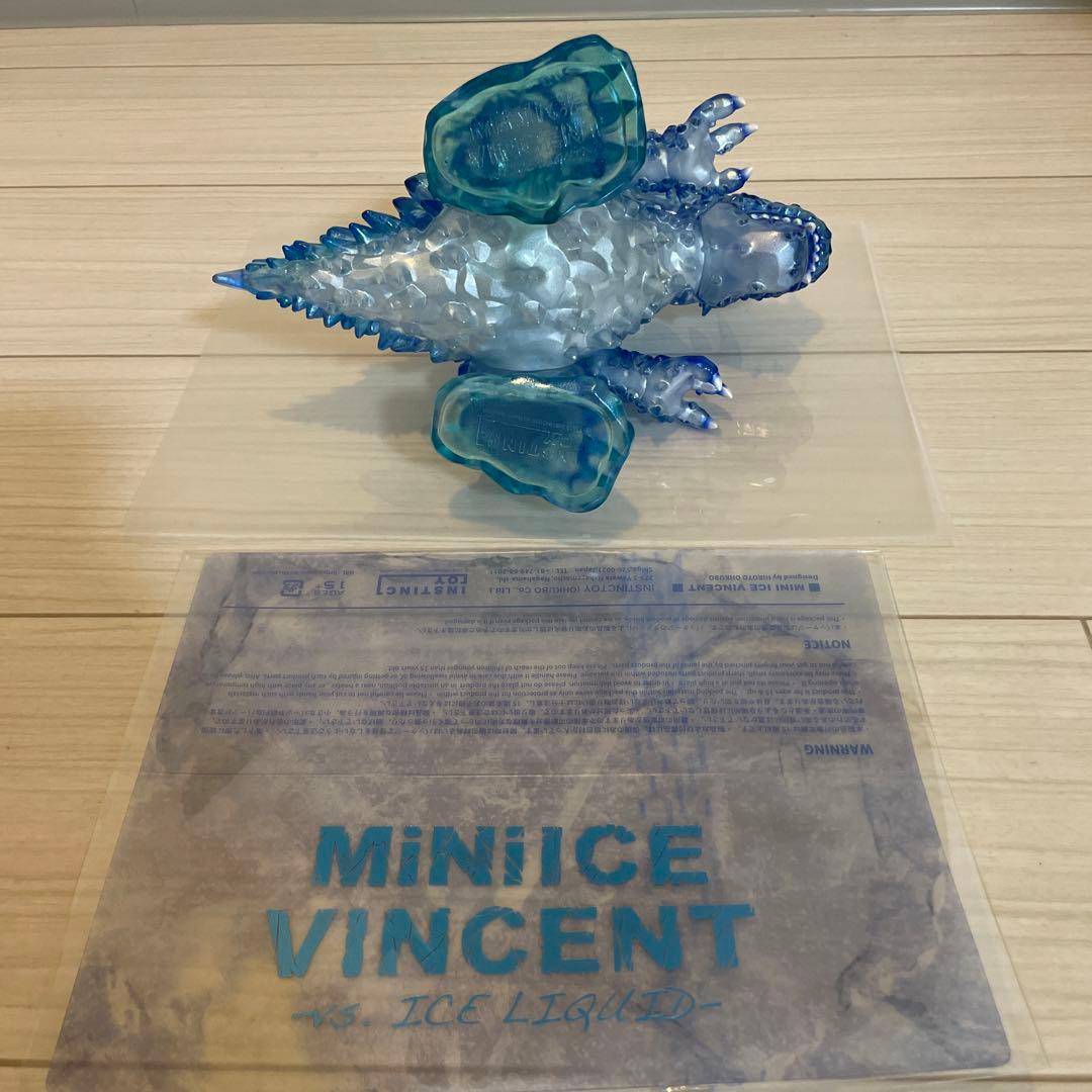 INSTINCTOY mini ice VINCENT 1st colorソフビ