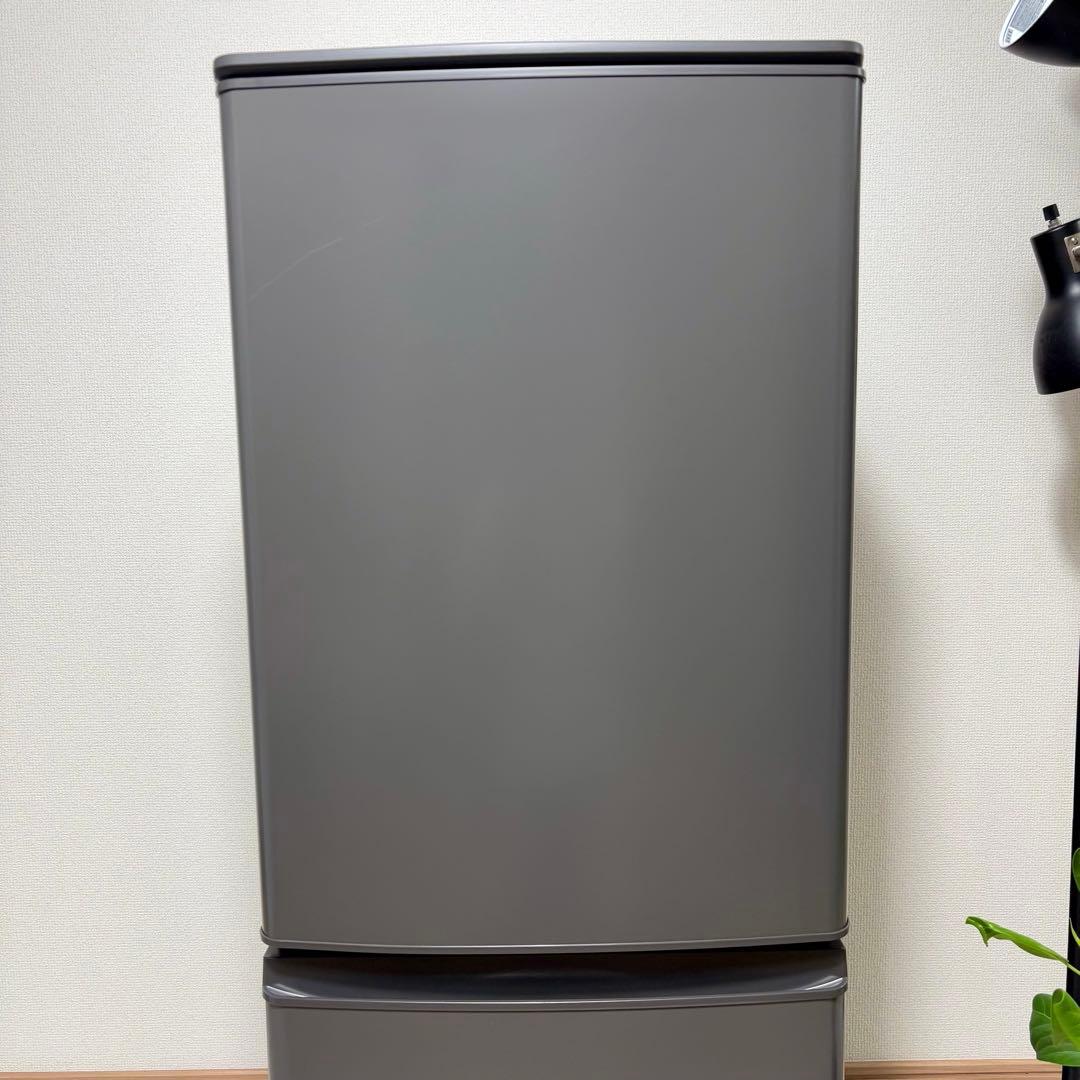 2024 冷蔵庫 一人暮らし 単身用 小型 保証付 送料無料 三菱 未使用に近い
