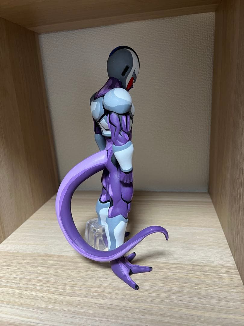 ドラゴンボール　フィギュア　クウラ　リペイント