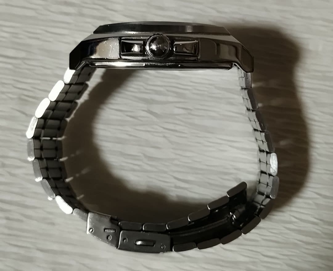 【動作品】VOSTOK EUROPE 自動巻き機械式 腕時計 トノー型 裏スケ