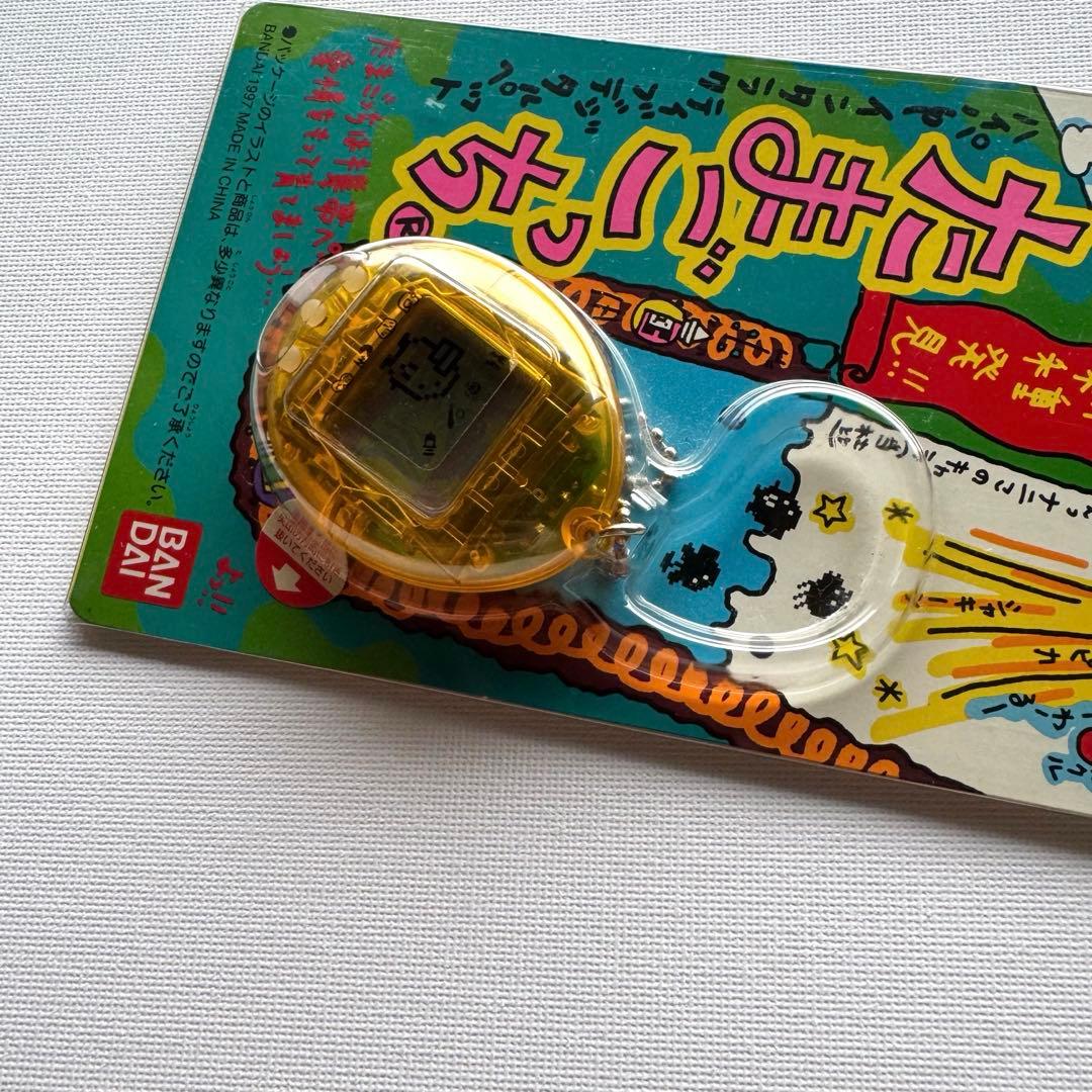 【未開封】たまごっち　新種発見　クリアイエローカラー