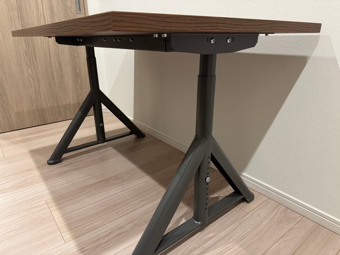IKEA IDASEN パソコンデスク テーブル