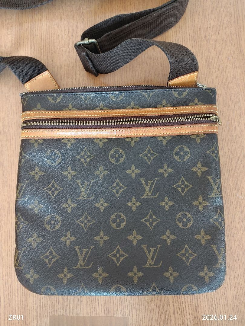 ルイヴィトン　ポシェットボスフォール　モノグラム　ショルダーバック