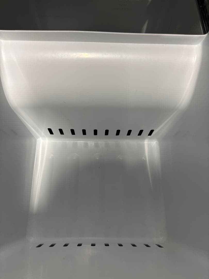 ヤマダノンフロン冷凍冷蔵庫 156L YRZ-F15G1 2019年製