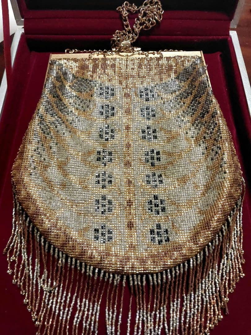 アンティーク　メタルビーズバッグ