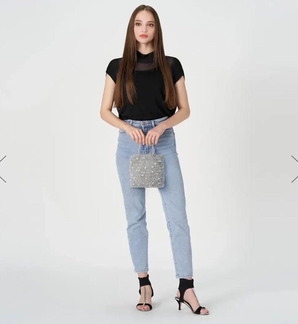 【未使用品/24時間以内発送】ペルラ グリッター/スクエア スモール/シルバー