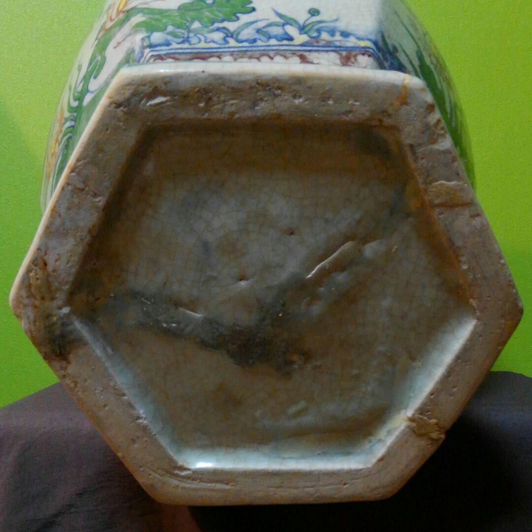 中国美術 5彩六角形壺 高さ35㎝