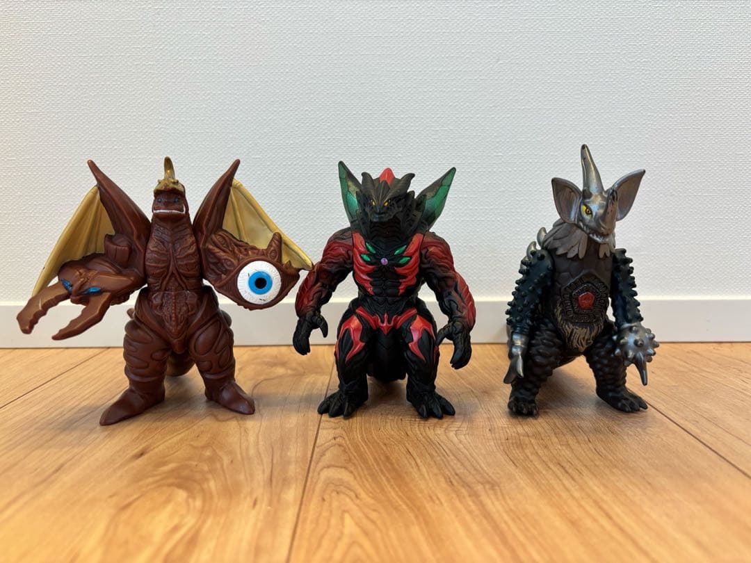 ウルトラ怪獣シリーズ　怪獣ソフビ17体セット バンダイ