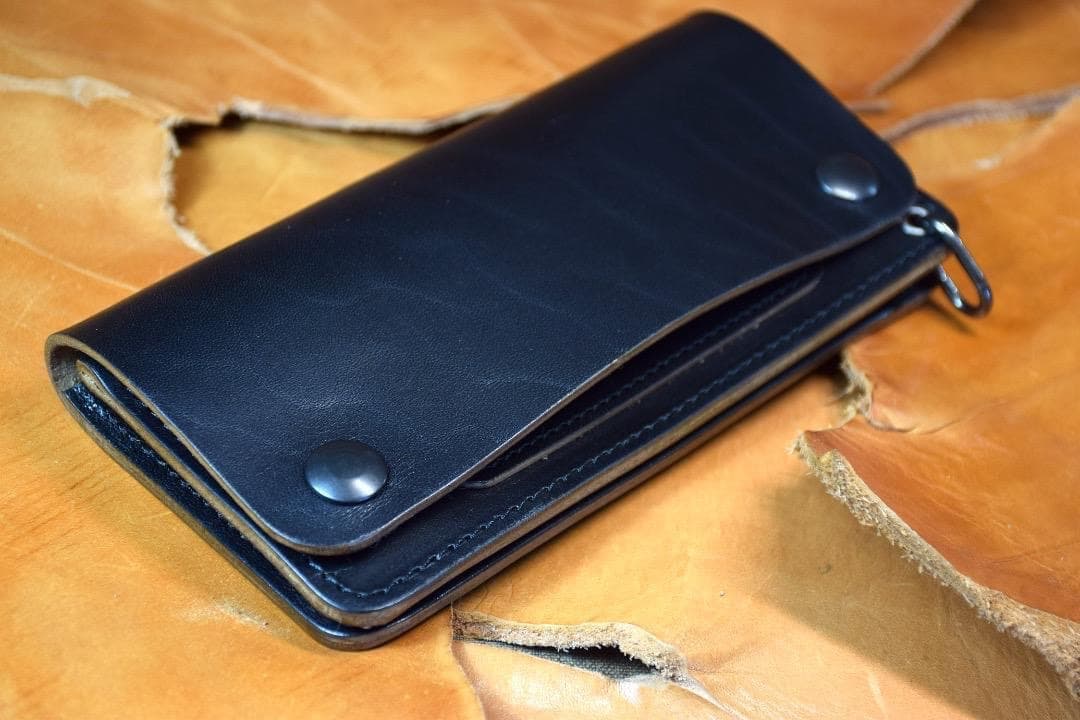 【MARYAM社 ホースバット】　トラッカーウォレット Scovill　黒　茶芯