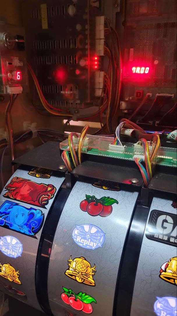 GATE 自衛隊 彼の地にて斯く戦えり パチスロ コイン不要機