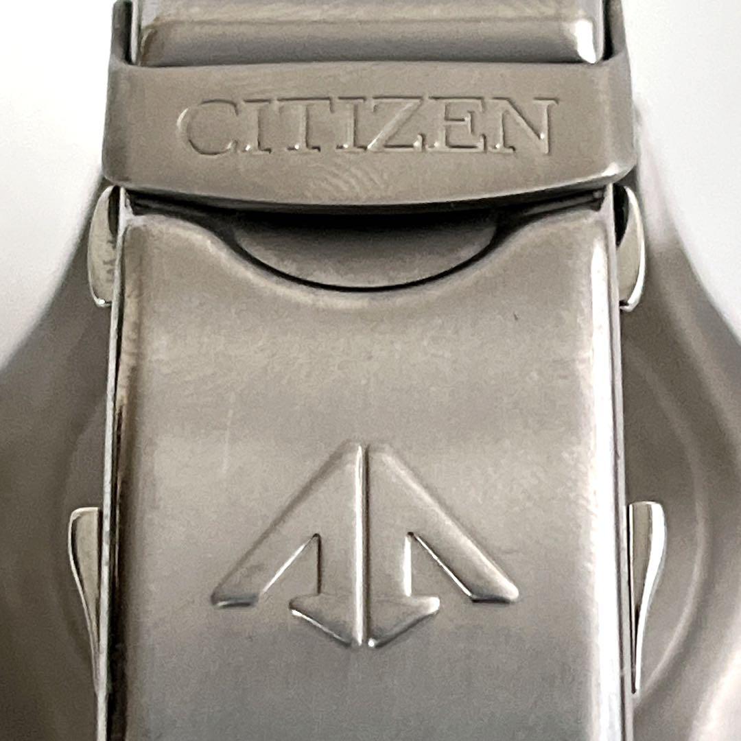 コラボ　シチズン×シップス　腕時計　ダイバーズウォッチ　エコドライブ　シルバー