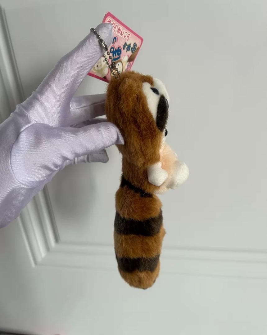 レアハローキティタグ無ししっぽ倶楽部レッサーパンダ