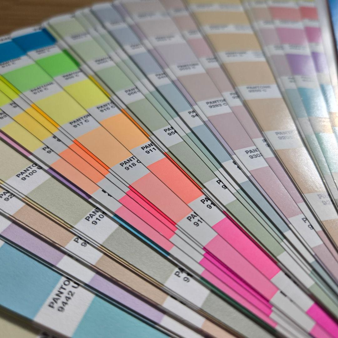 PANTONE 色見本PASTELS&NEONS Coated&Uncoated