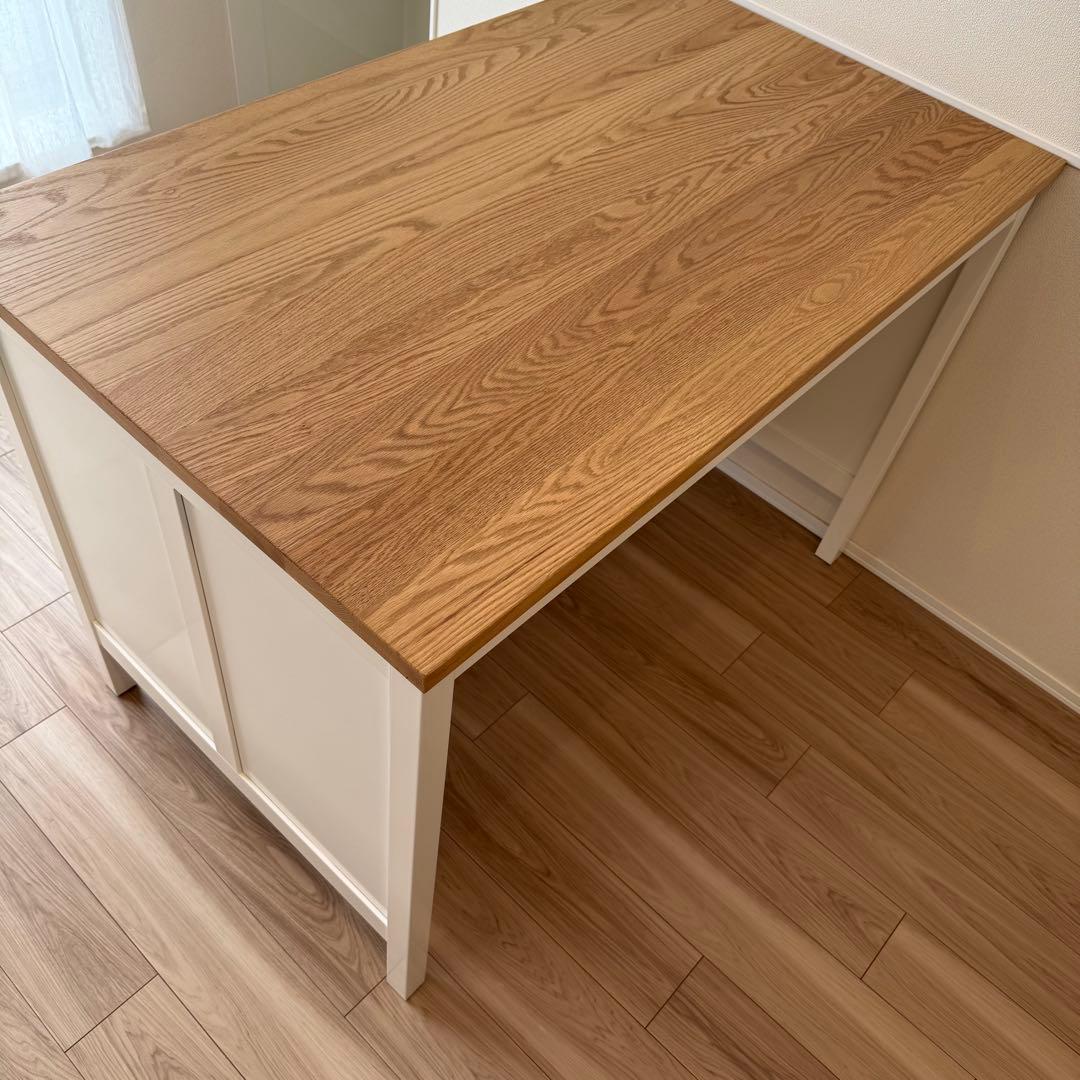 IKEA TORNVIKEN（トルンヴィーケン）テーブル・アイランドキッチン