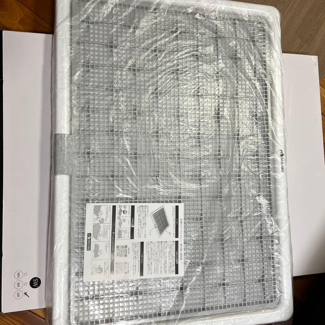 INULABO 犬用トイレ プラスチック製 高床式 箱付 Amazon | INULABO(イヌラボ) 犬 トイレ トレー 高床式 小型犬 中型犬 M