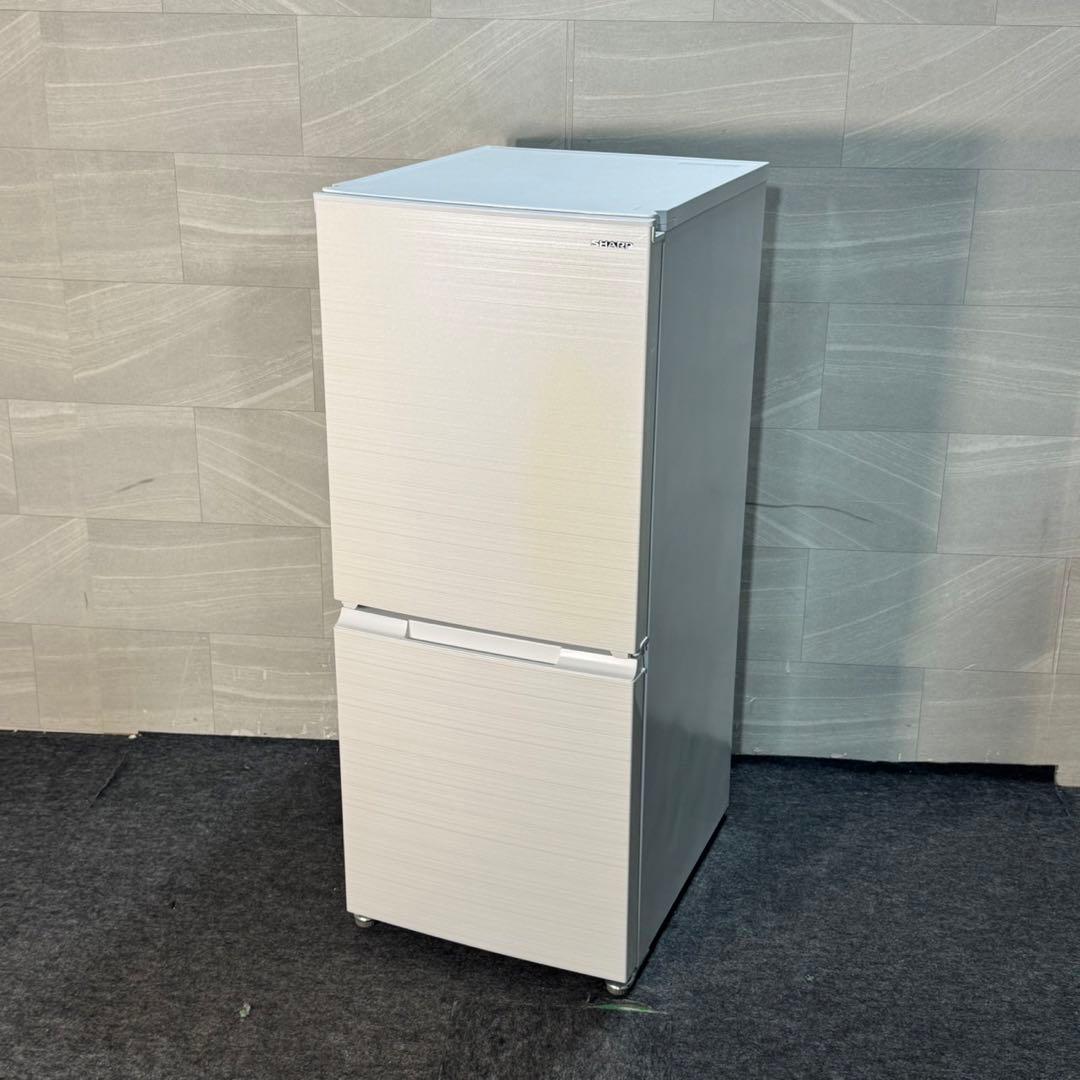 SHARP 冷蔵庫 152L どっちもドア 単身用 2021年製 d4758