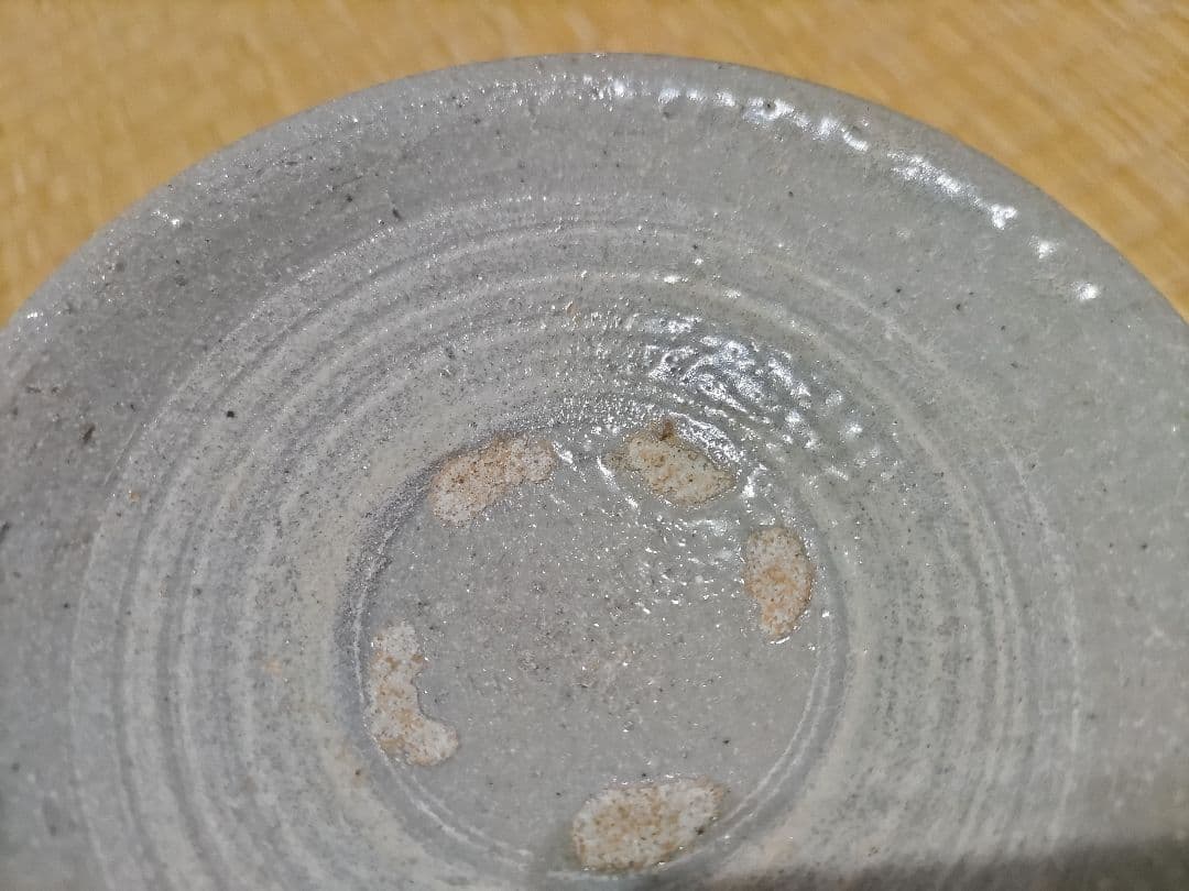 李朝　輪線状の　刷毛目　皿（12.3cm）良品！