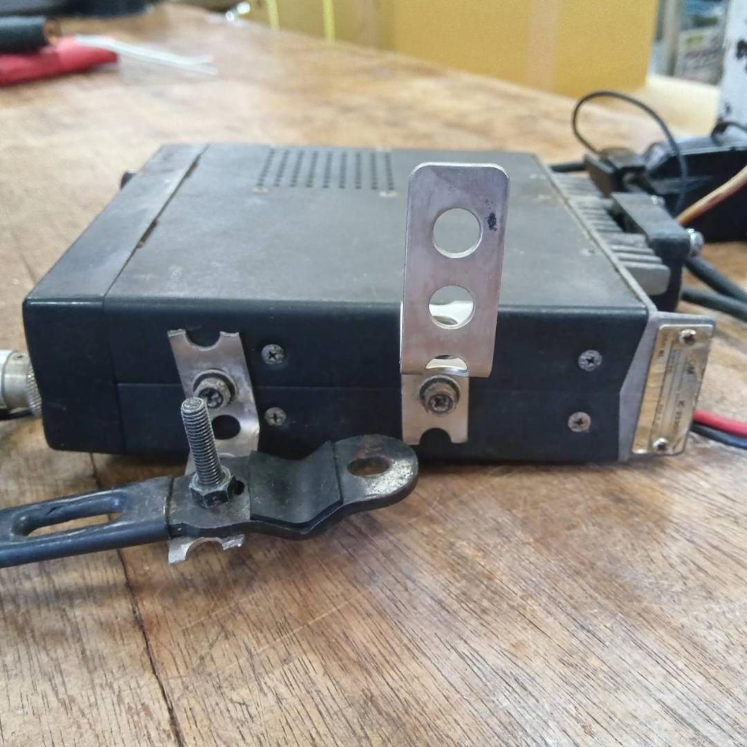 E◇ICOM IC-2330 無線機 アイコム 1991年 モービル 通電確認済