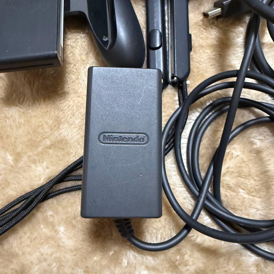 Nintendo Switch 本体 グリーンとピンクのジョイコン