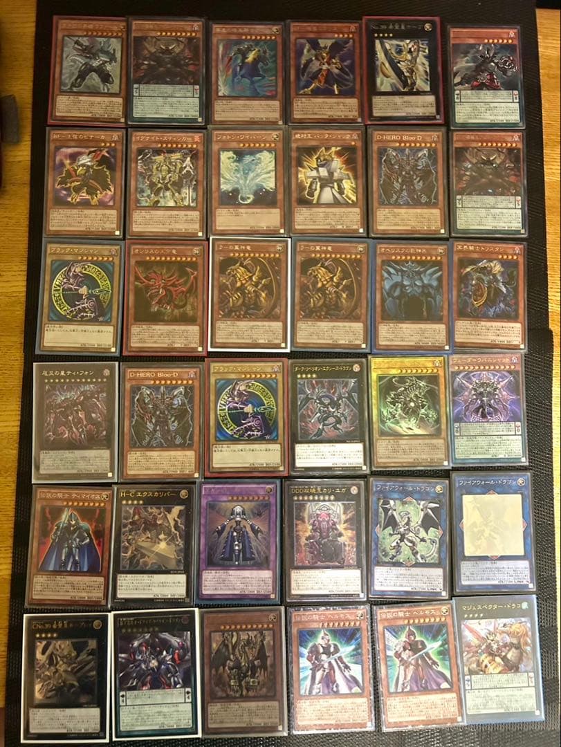 遊戯王引退品。粛清デッキ 合計500枚ほどスーパーレア以上のみ。