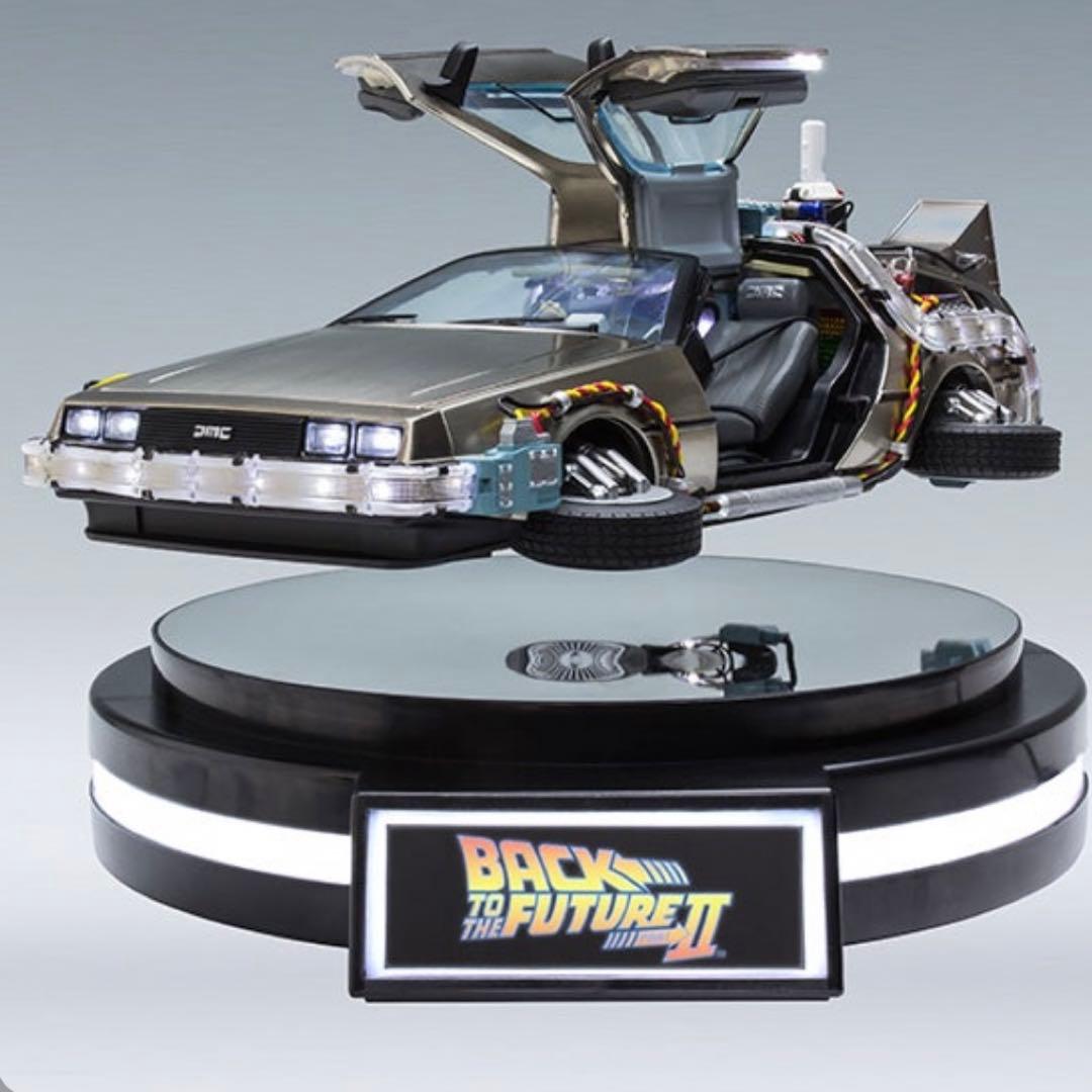 バックトゥザフューチャー キッズロジック デロリアン 1/20スケール