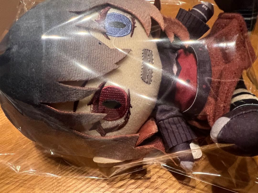 Ado au コラボ 「 ドメスティックでバイオレンス 」 ぬいぐるみ - メルカリ