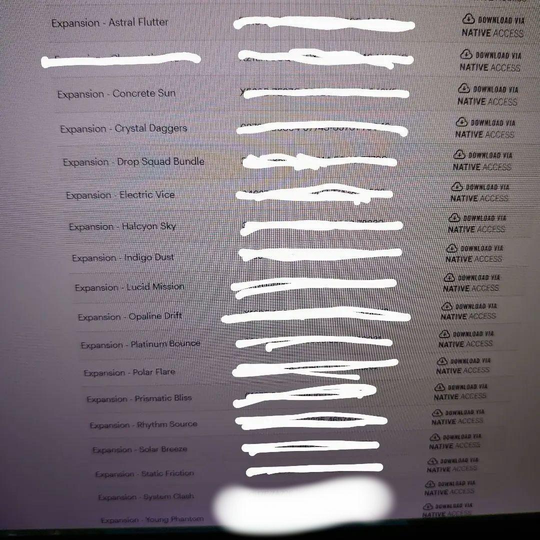 MASCHINE STUDIOと13分の拡張パック18種セット MASCHINE STUDIO 13万円