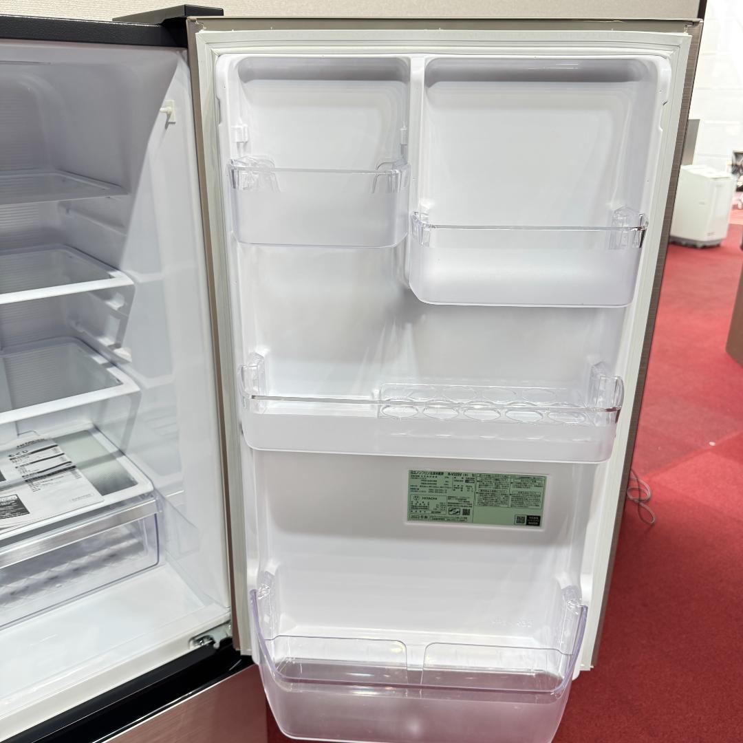 東京23区送料無料　モデルハウス展示品日立３ドア冷蔵庫　2023年製　457L