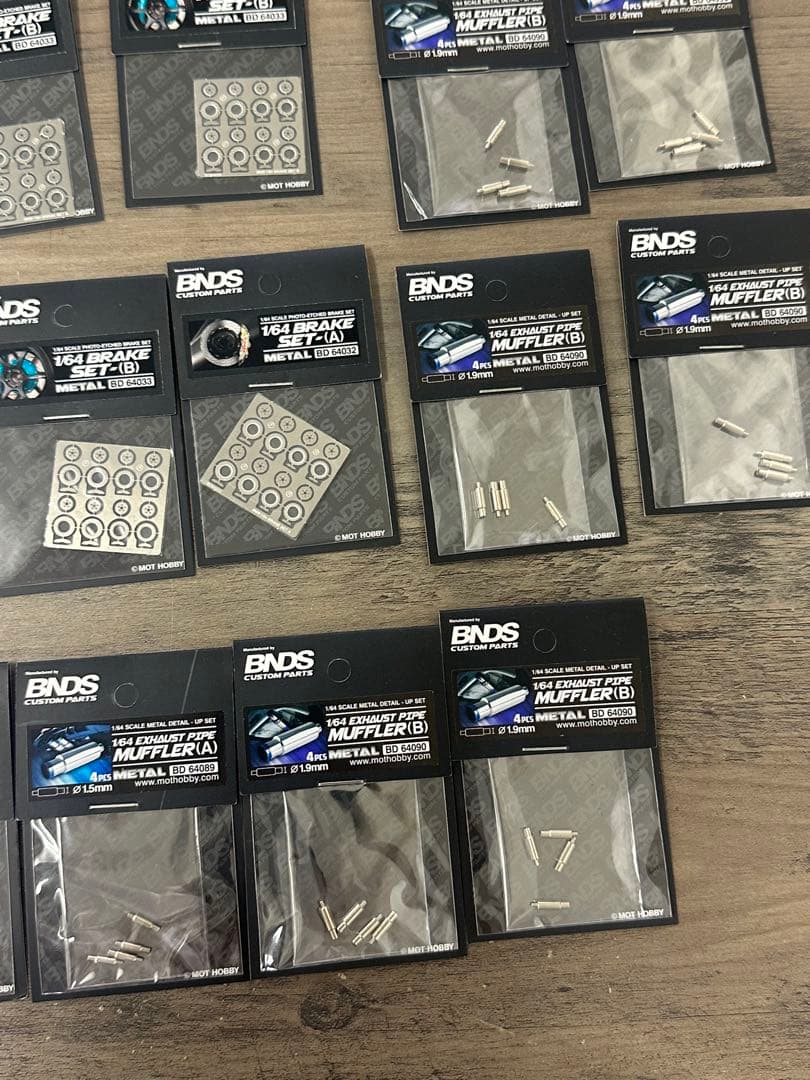 い*そ様 新品未使用！1/64スケール　チューニングパーツ BNDS ホイールマ