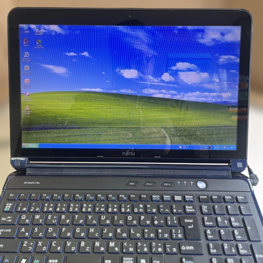 ☆格安美品☆WindowsXP☆富士通15.6インチ大画面第2世代i5ノートPC