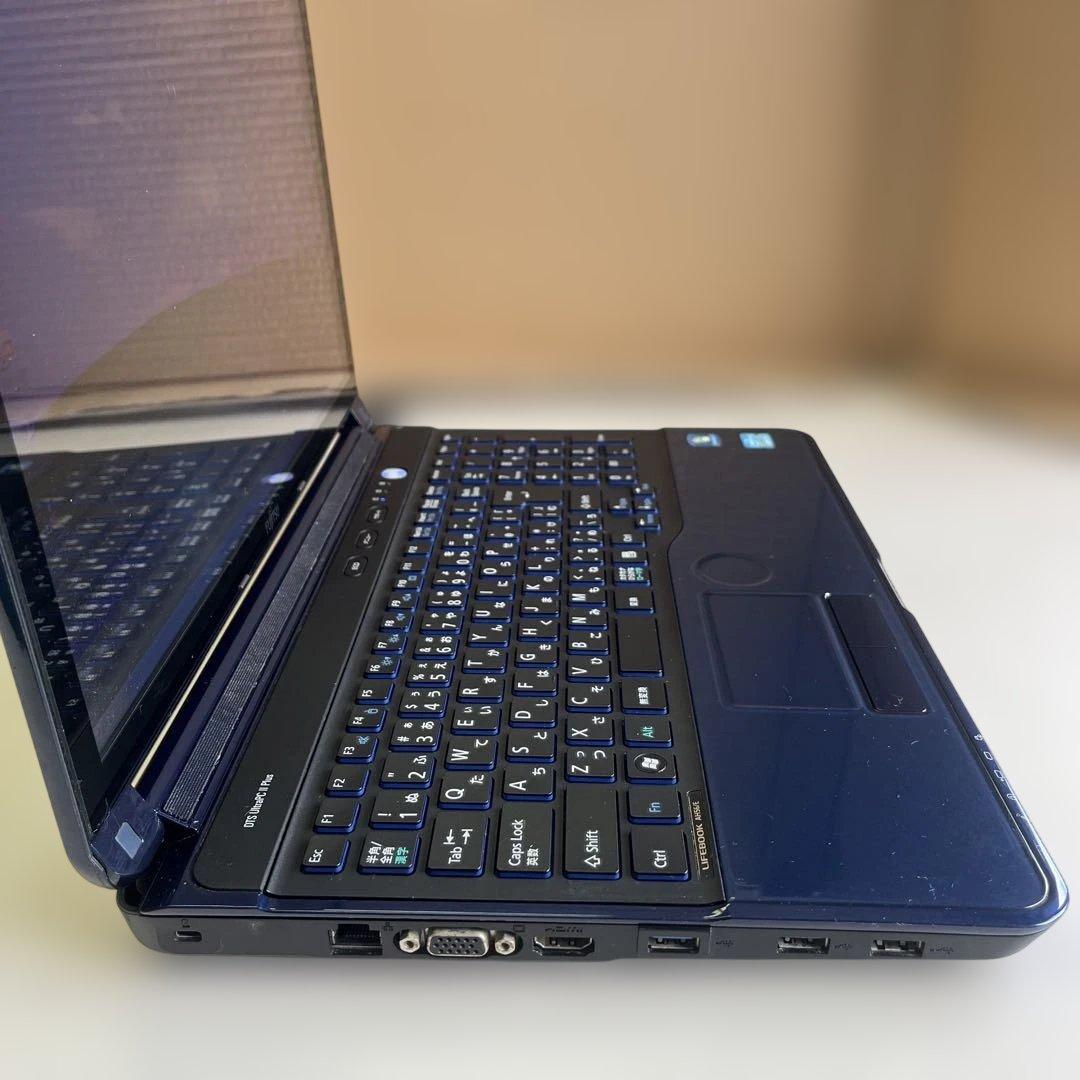 ☆格安美品☆WindowsXP☆富士通15.6インチ大画面第2世代i5ノートPC