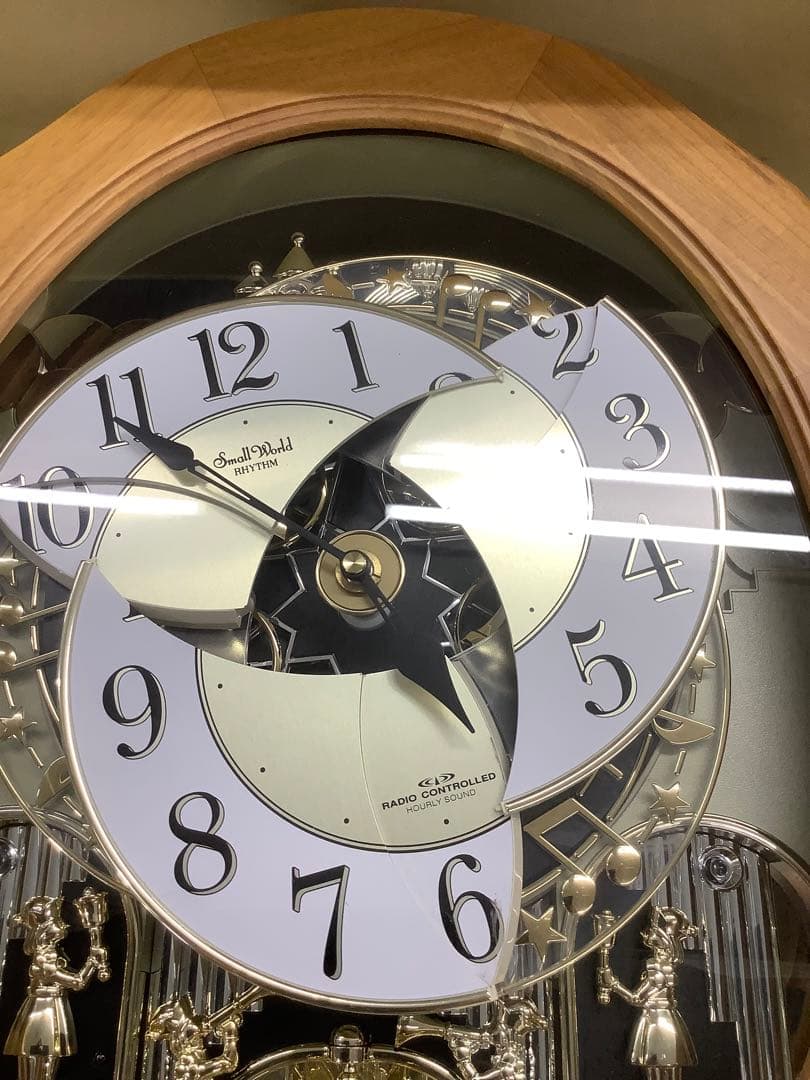 リズム時計 スモールワールド電波からくり時計 4MN422RA