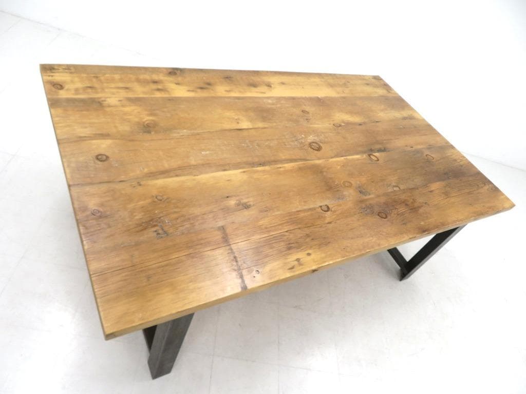 展示品　インダストリアル　無垢材　アイアン　ダイニングテーブル　作業台　カフェ