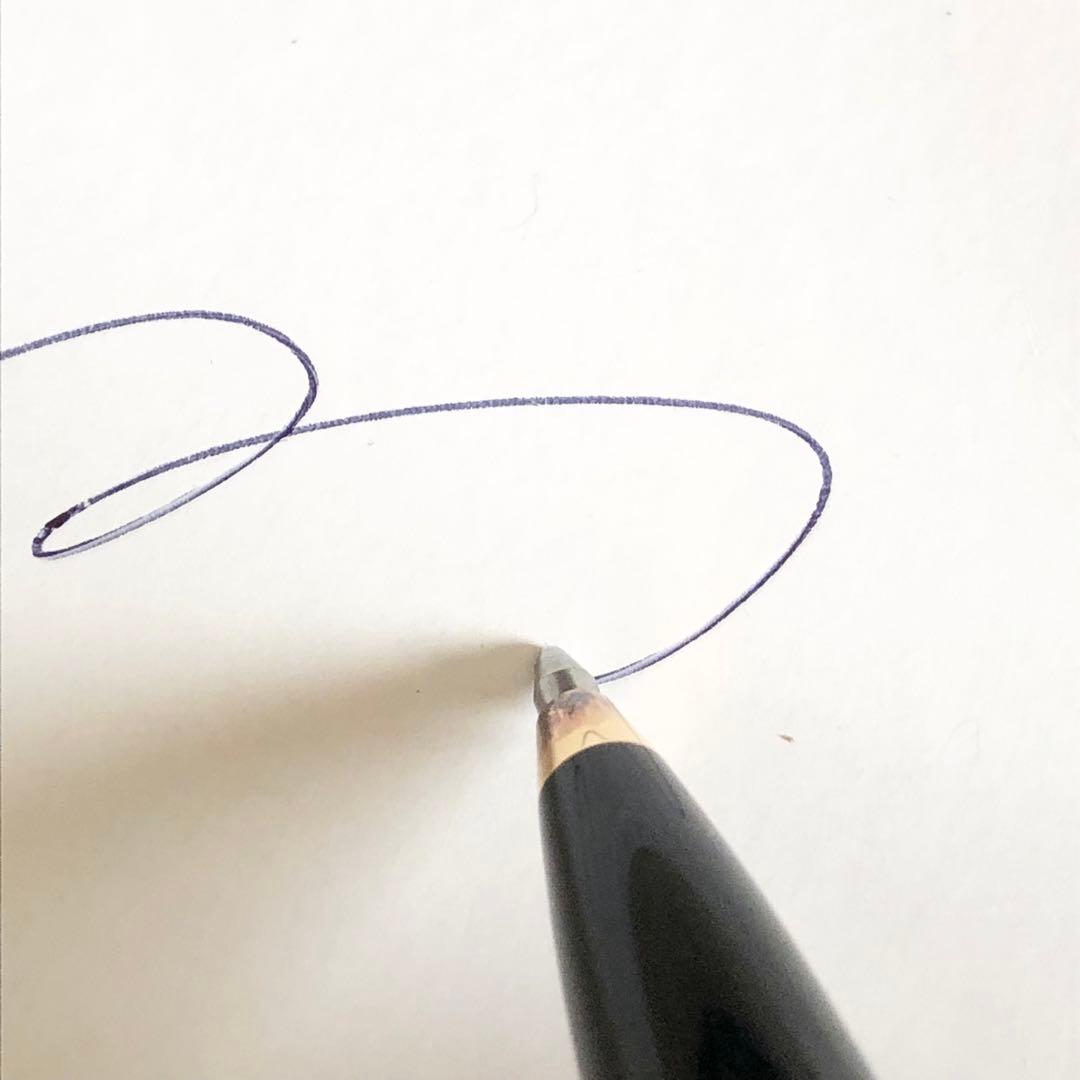 ペリカン スーベレーン ボールペン ツイスト式 芯入れに難あり 文房具