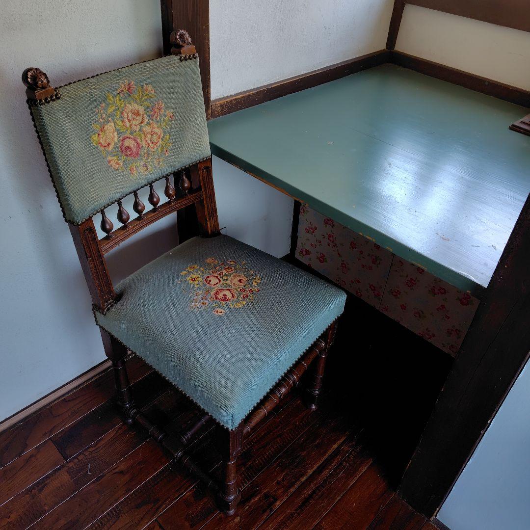 ベルギー アンティーク ナポレオン チェア プチポワンの椅子