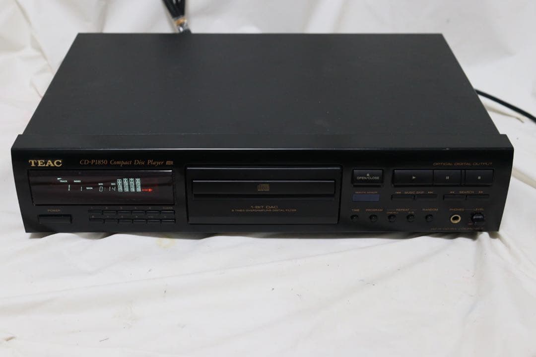 TEAC ティアック CD-P1850 CDプレーヤー - メルカリ