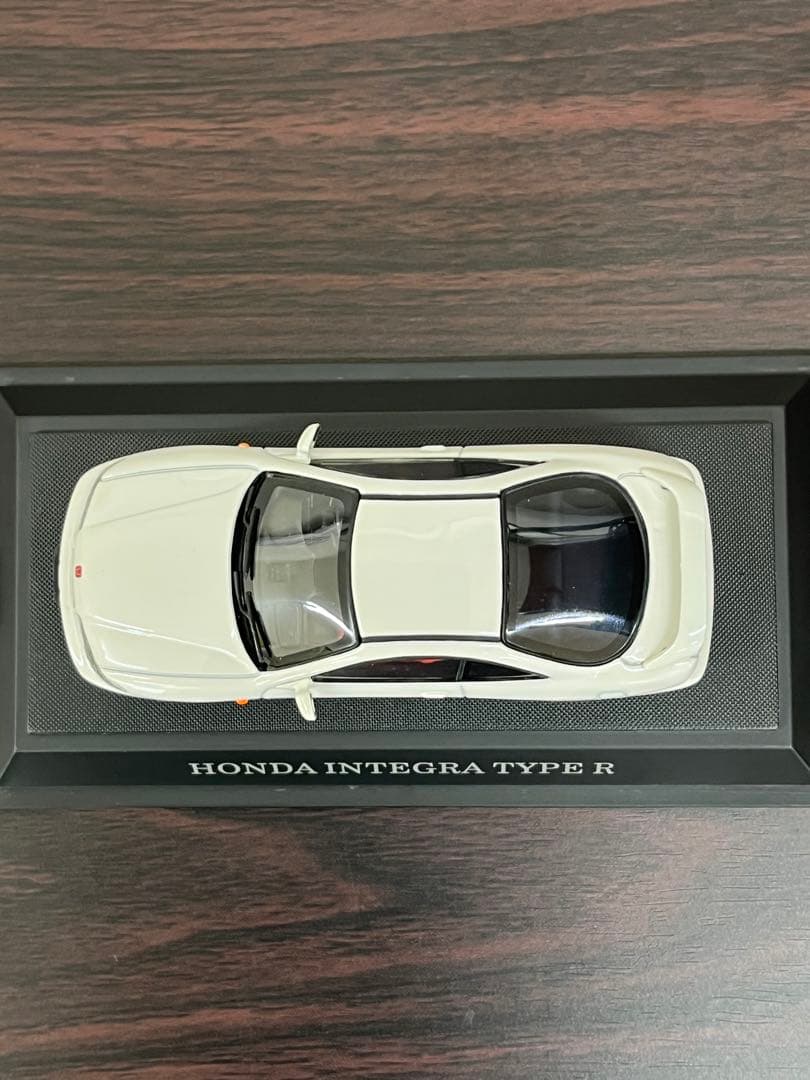 エブロ1/43 ホンダ インテグラ タイプR 2台セット