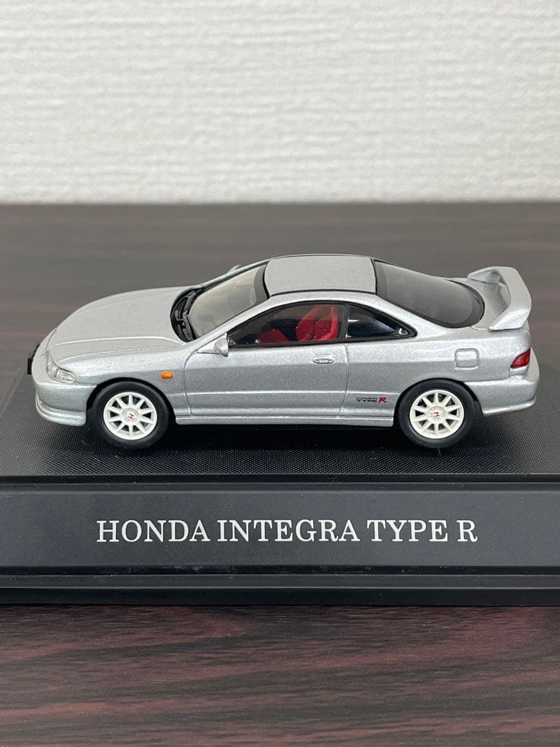 エブロ1/43 ホンダ インテグラ タイプR 2台セット