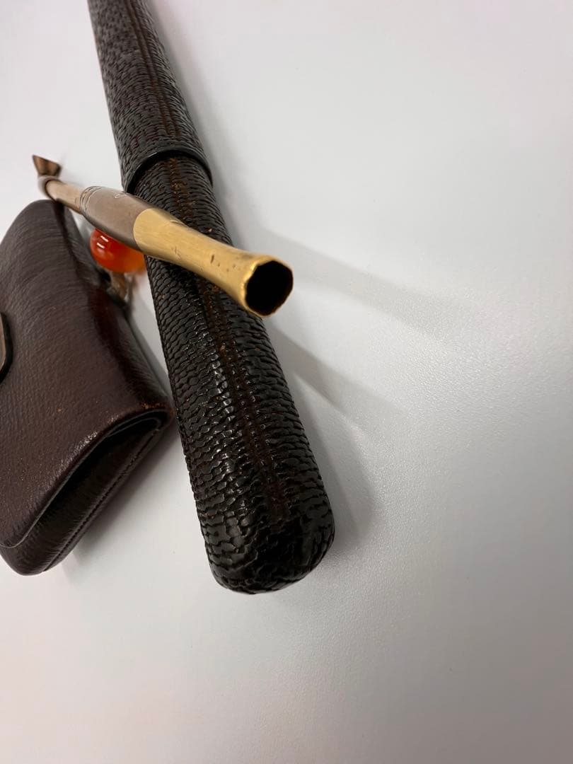 明治〜大正期 人物彫金刻印有 キセル一式 煙管 竹胴 皮袋・筒