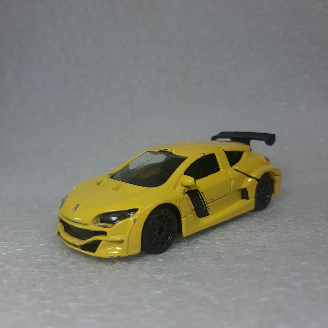 値下げ！マジョレット ルノーメガーヌトロフィー RENAULT 1/64ミニカー