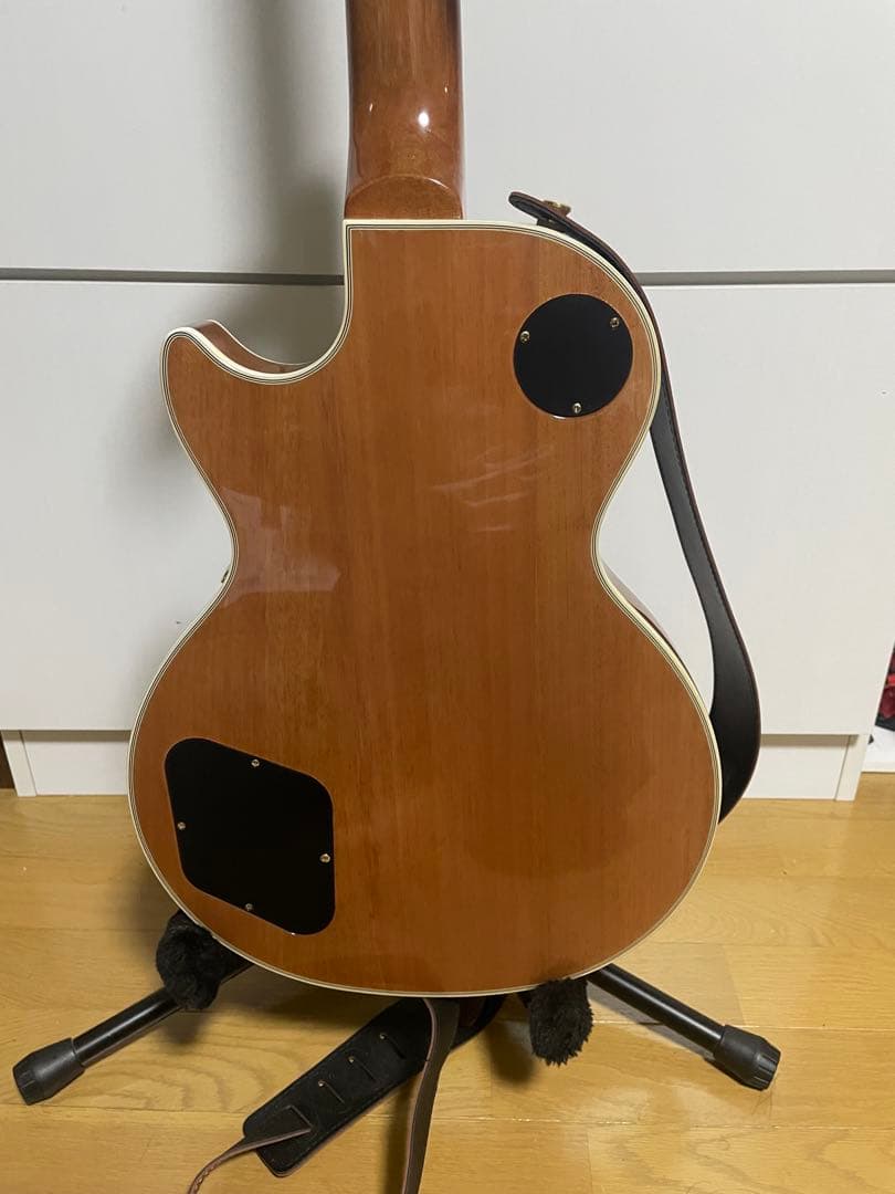 Epihoneレスポールカスタム koa natural