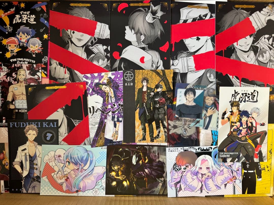 アニメグッズ キャラクターグッズ まとめ売り 超大量 大量 缶バッジ 激安 処分