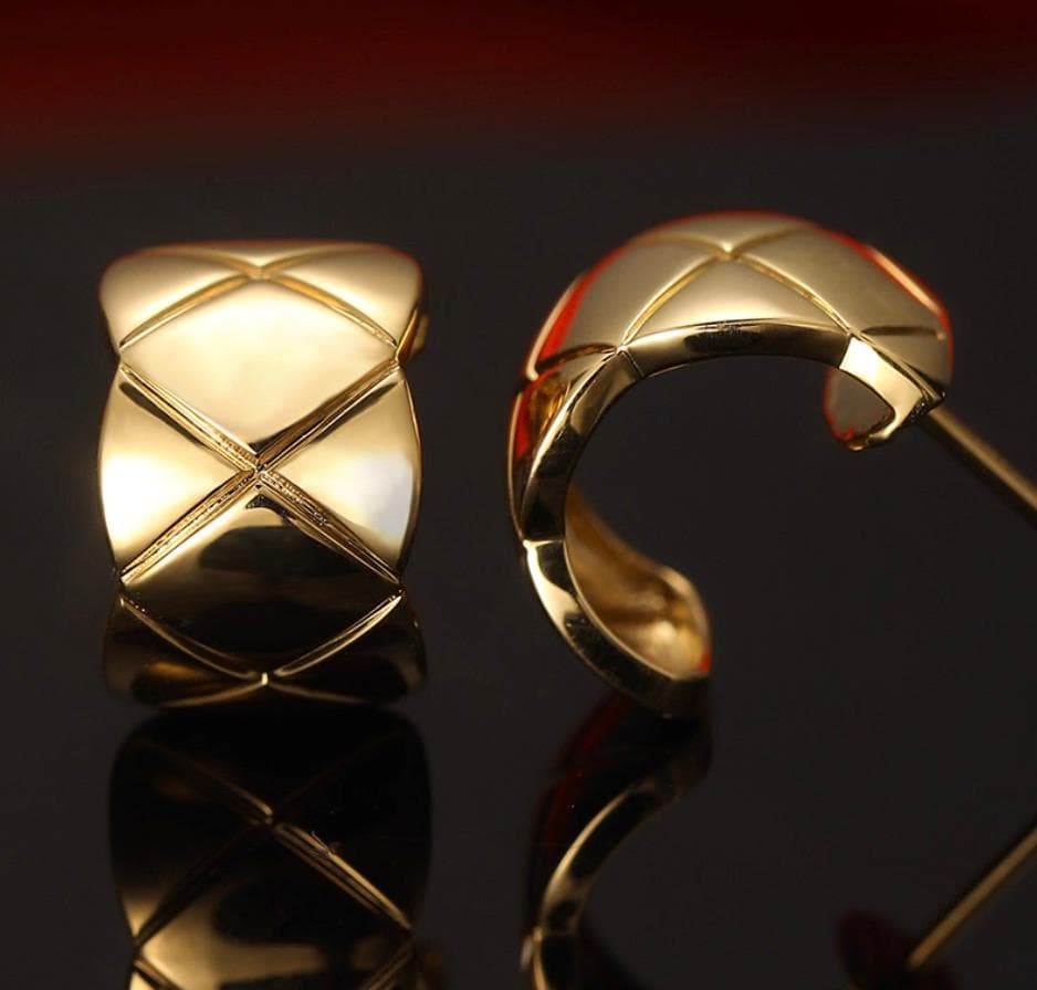 K18YG スタッドピアス ダイス柄 イエローゴールド 18K Cカール X模様