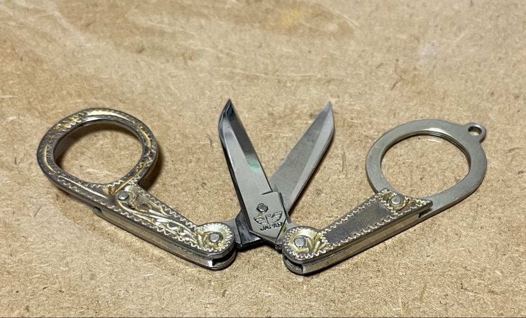 藤本ナイフ 折りたたみ はさみ 革ケース付き