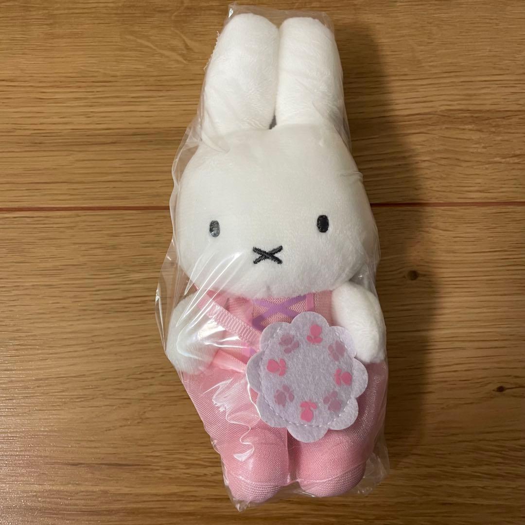 ミッフィー キングダムフラワー マスコット