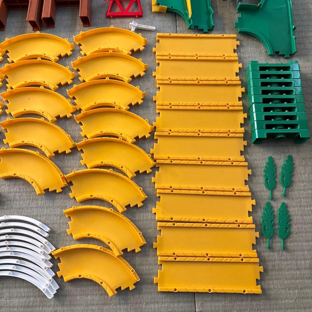 トミカシステム　オートやまみち道路セット　大量