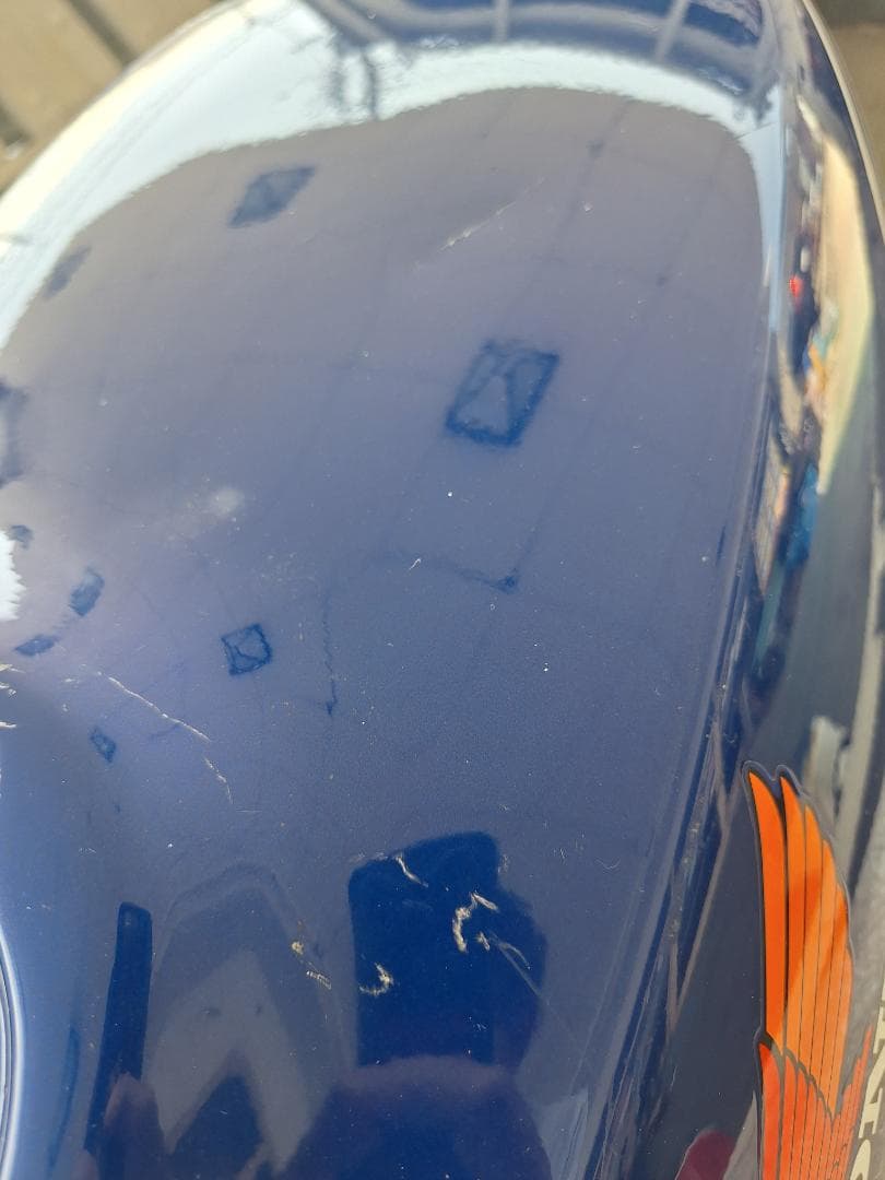 ホンダ VF750F タンク 青/白 ホンダ VF750F タンク 青/白 - メルカリ