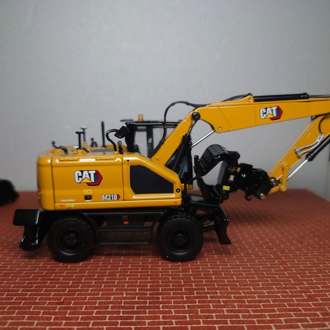 CAT M318 WHEELED EXCAVATOR カスタム品 1/50