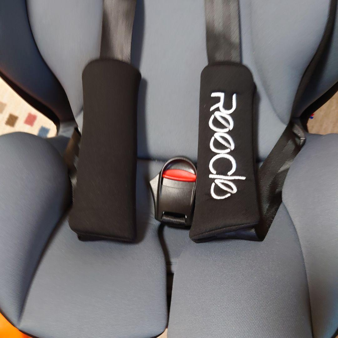 Rooclo 車用チャイルドシート 　グレー